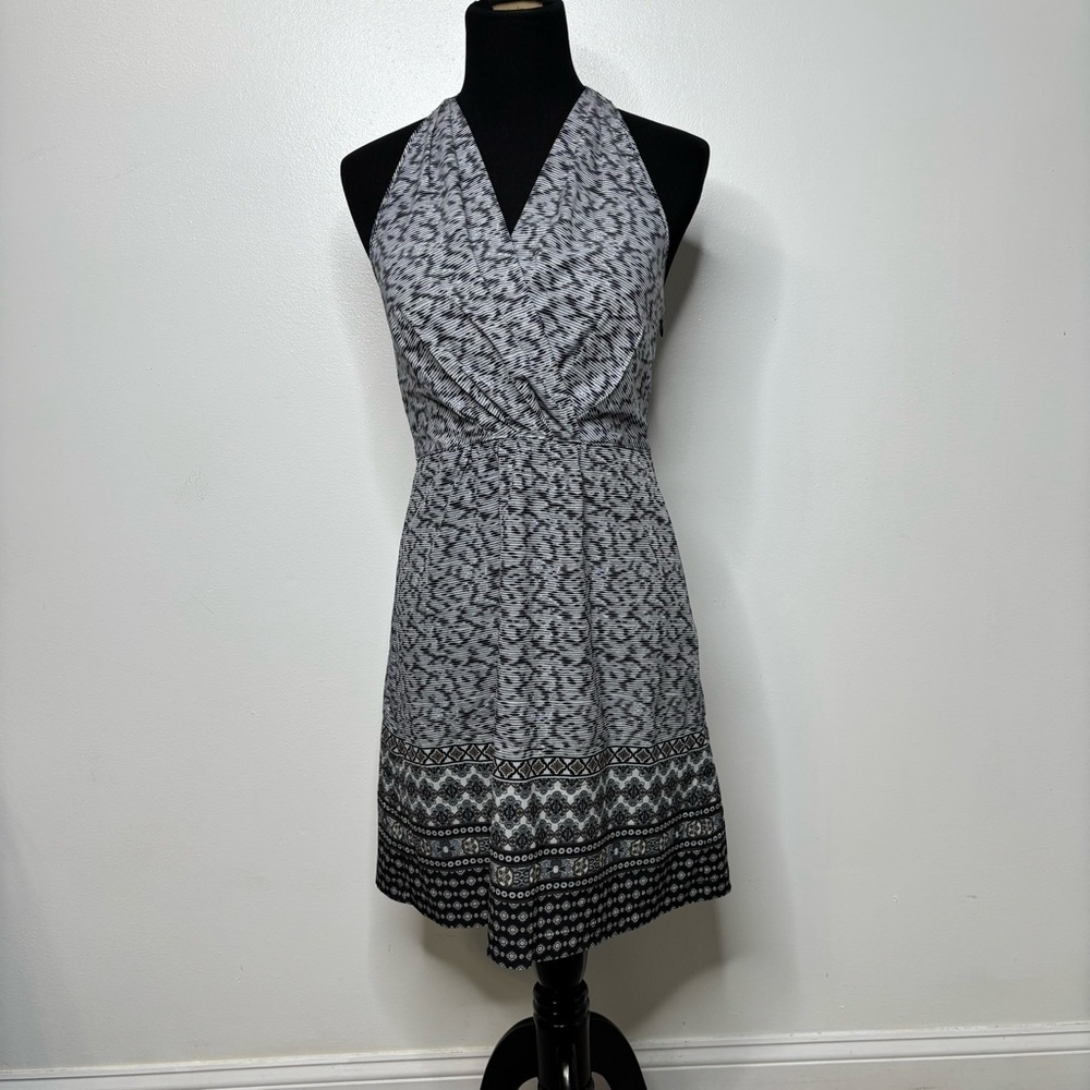 Athleta Go Anywhere Halter Dress Size 8. - Picture 1 of 11